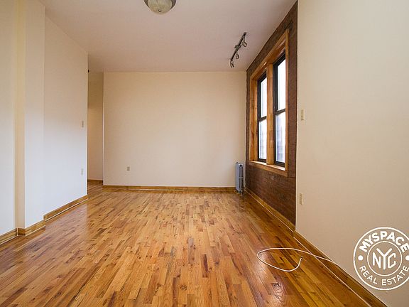 2nd image of 280 Crown St APT C10