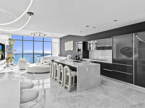 1451 Brickell Ave Unit 4401, Miami, FL 33131
