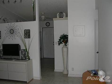2nd image of 4335 NW 6th Ave