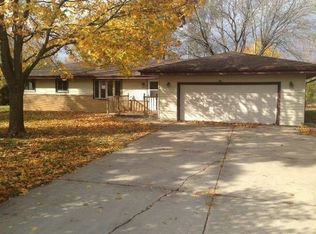 9861 S Austin St, Oak Creek, WI 53154