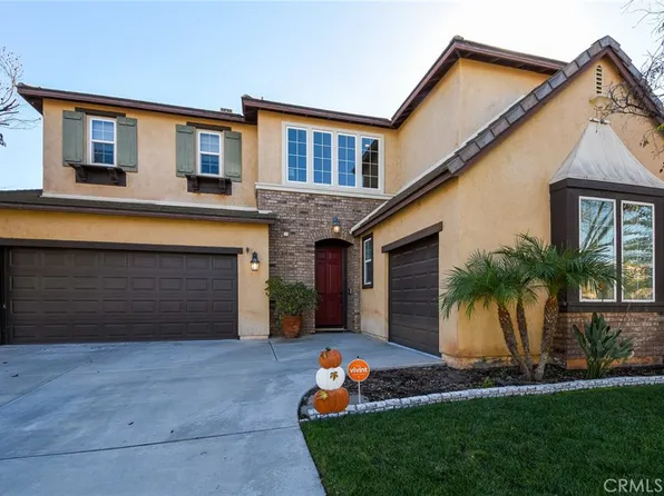 34466 Waltham Pl, Winchester, CA 92596