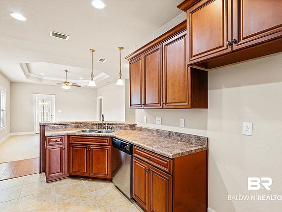 5th image of 26697 Augustine Dr