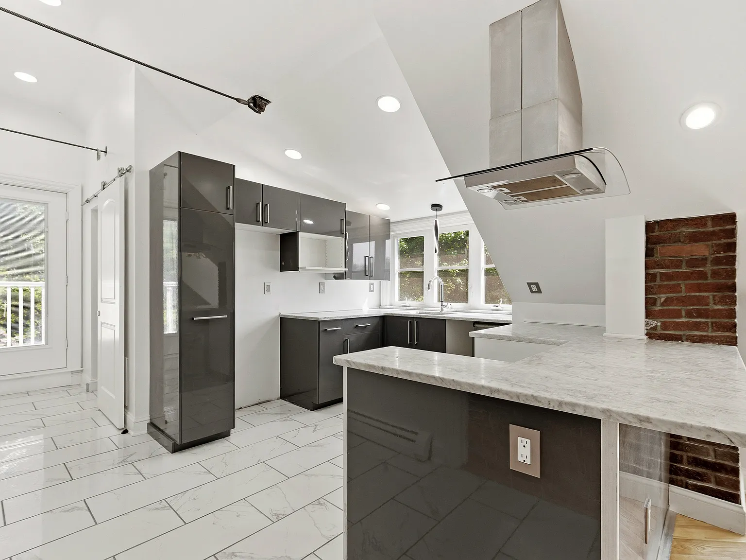 481 Danforth Street - 3 — Photo 2