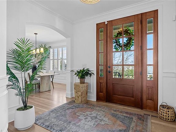 5th image of 5489 Spindletop Ct