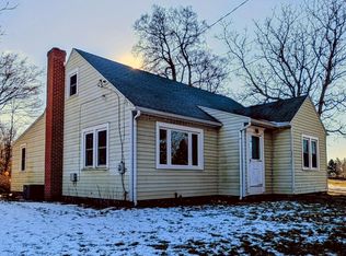 318 Chestnut Hill Rd, Palmyra, PA 17078