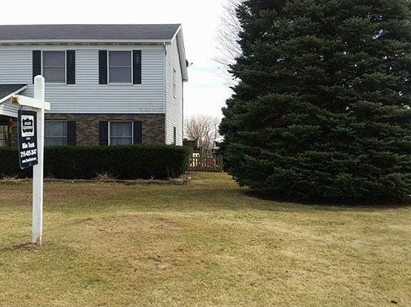 2nd image of 243 Laurel Dr