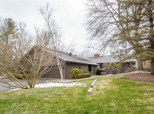 175-17 Hawthorne Dr, Aurora, OH 44202