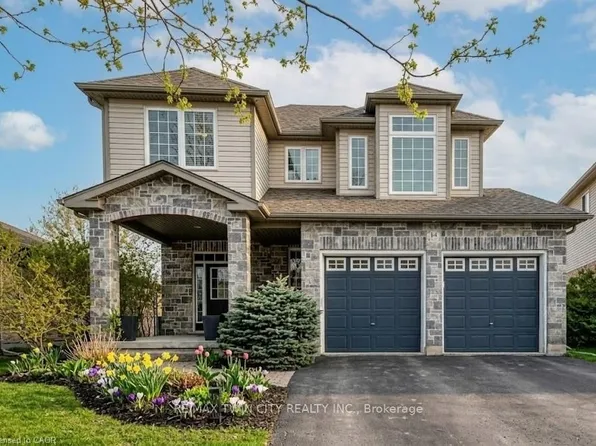 14 La Salle St, Woolwich, ON N0B 1M0