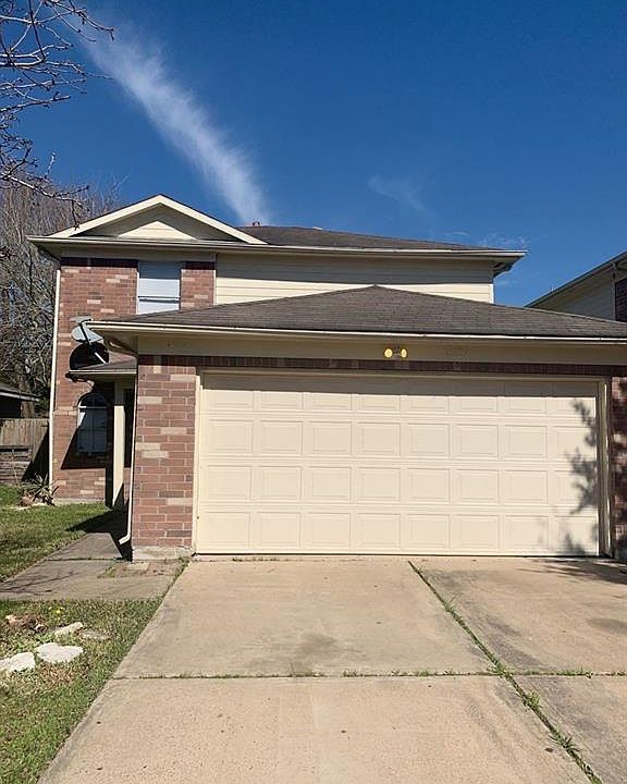 1st image of 15139 Grassington Dr
