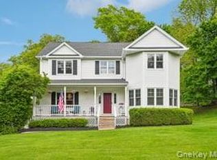 8 Caruso Ct, Thiells, NY 10984