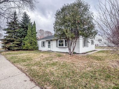 1722 E D Ave, Bismarck, ND, 58501