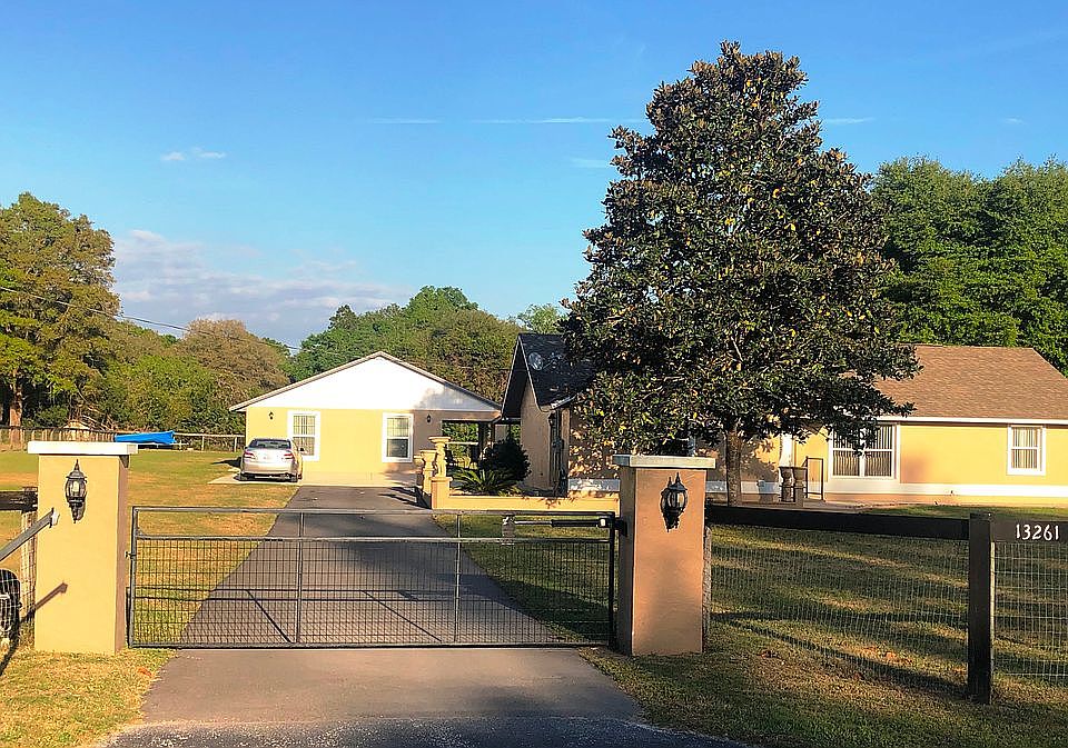 Electric Gate Entrance