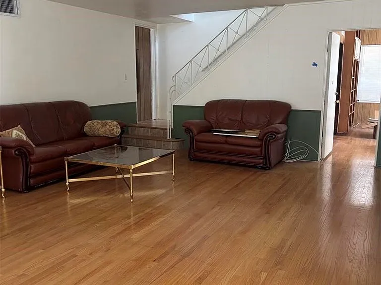 10007 Cole Rd — Photo 16