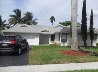 9925 NW 41st Ct, Fort Lauderdale, FL 33351