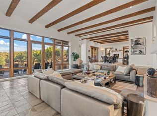 21 Vuelta Yucca, Santa Fe, NM 87506