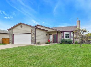 10416 W Jewell Cir, Wichita, KS 67209