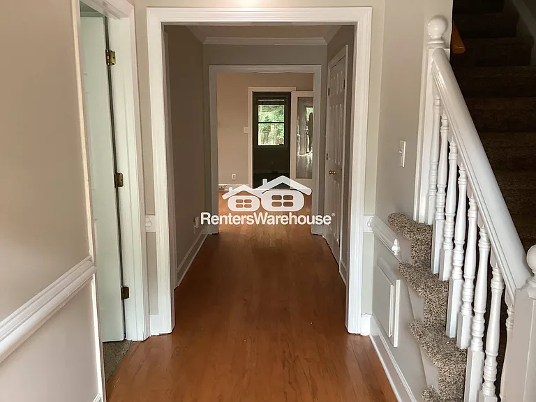 7908 Briar Villa Pl — Photo 4