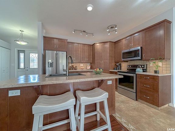 4th image of 1590 4th Ave NW #16