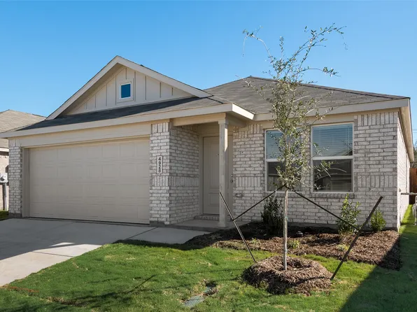 4946 Volunteer Dr, Ennis, TX 75119