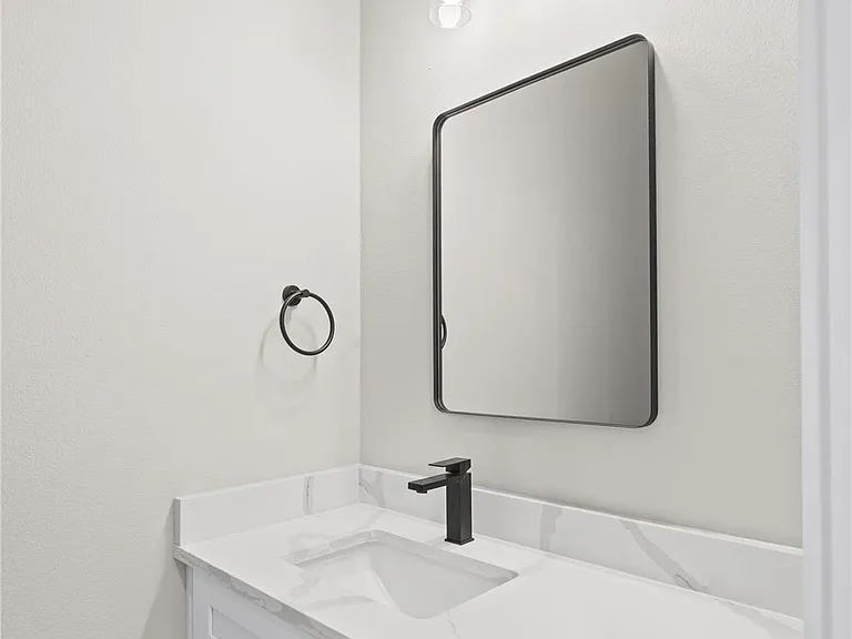 2618 Liguria Ln — Photo 4
