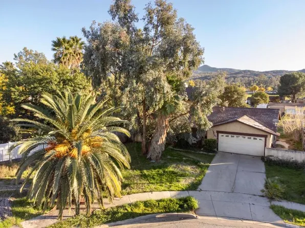 41105 Felton Ct, Hemet, CA 92544