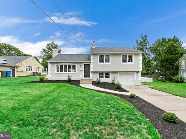 105 Covered Bridge Rd, Cherry Hill, NJ 08034