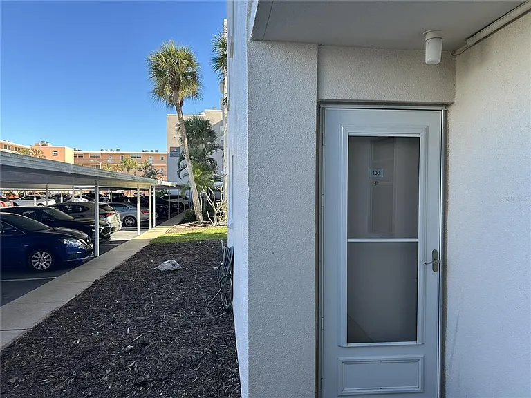 7625 Sun Island Dr S #108 — Photo 38