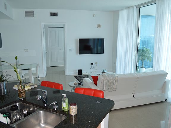 2nd image of 480 NE 30th St APT 1205