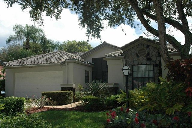 1st image of 4760 Navigator Ln