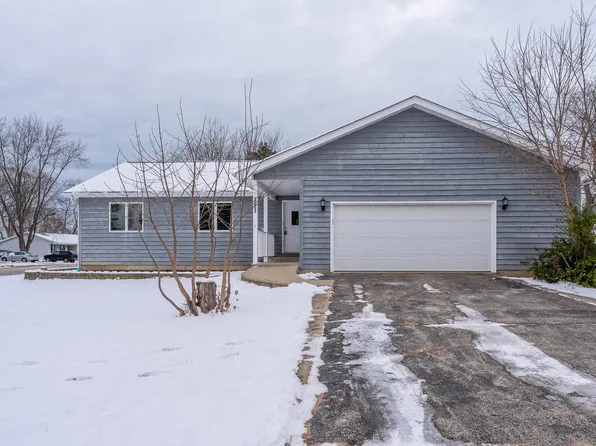 1277 Magnolia Ave, Gurnee, IL 60031