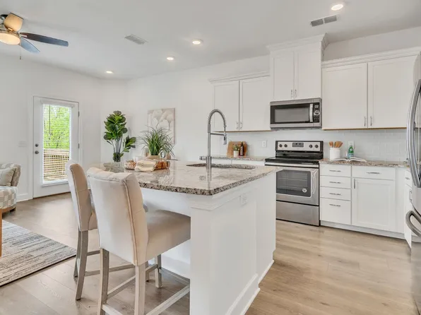 2265 Belle Creek Way, Nashville, TN 37221