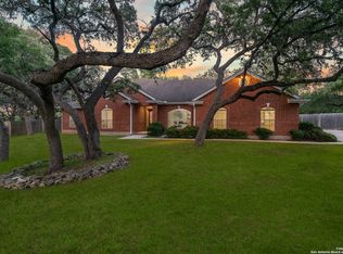 929 Misty Water Ln, San Antonio, TX 78260