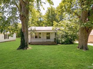 4275 Flucom Rd, De Soto, MO 63020