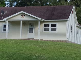 1531 Loop Rd, Falls Mills, VA 24613