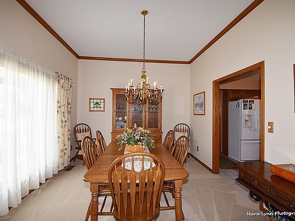 5th image of 1630 Kenilworth Pl