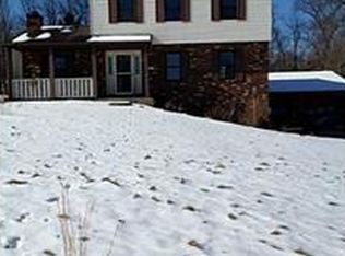 1243 Lakevue Dr, Butler, PA
