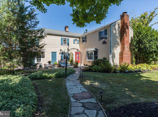 2 Riverside Dr, Princeton, NJ 08540