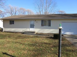 7617 N 42nd 1/2 St, Terre Haute, IN 47805