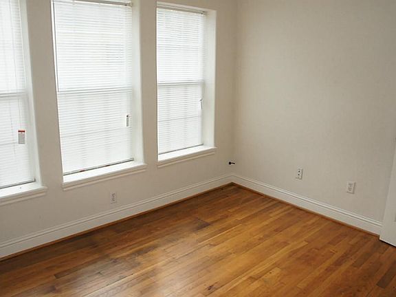 5th image of 3102 Isabella St