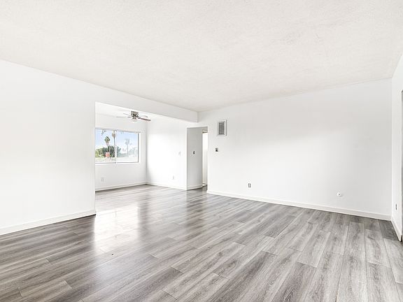 5th image of 410 W Regent St APT 6