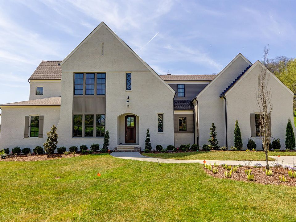 1st image of 374 Lake Valley Dr