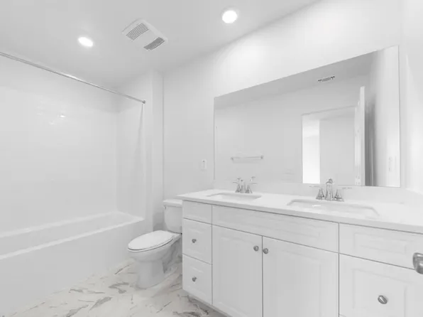 (undisclosed Address), Ontario, CA 91761