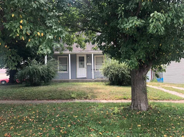 1120 1st Ave W, Oskaloosa, IA 52577
