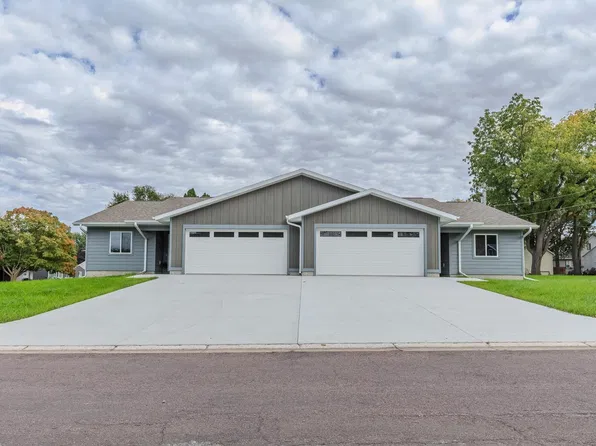 306 W 1st St Unit B, Lake Park, IA 51347