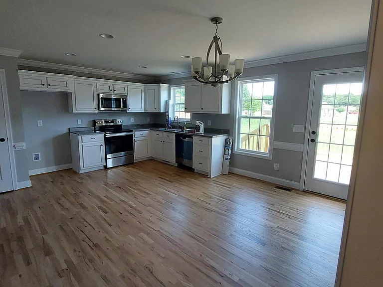101 1st Street Pl SE — Photo 8