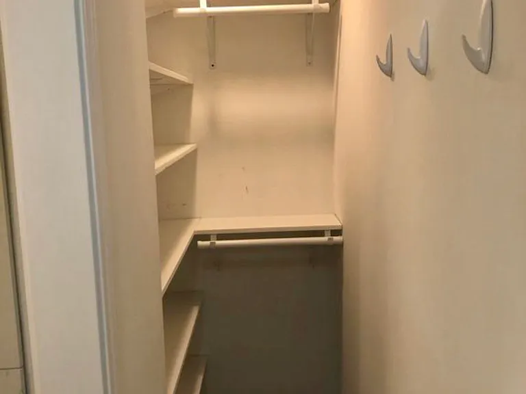 walk in closet