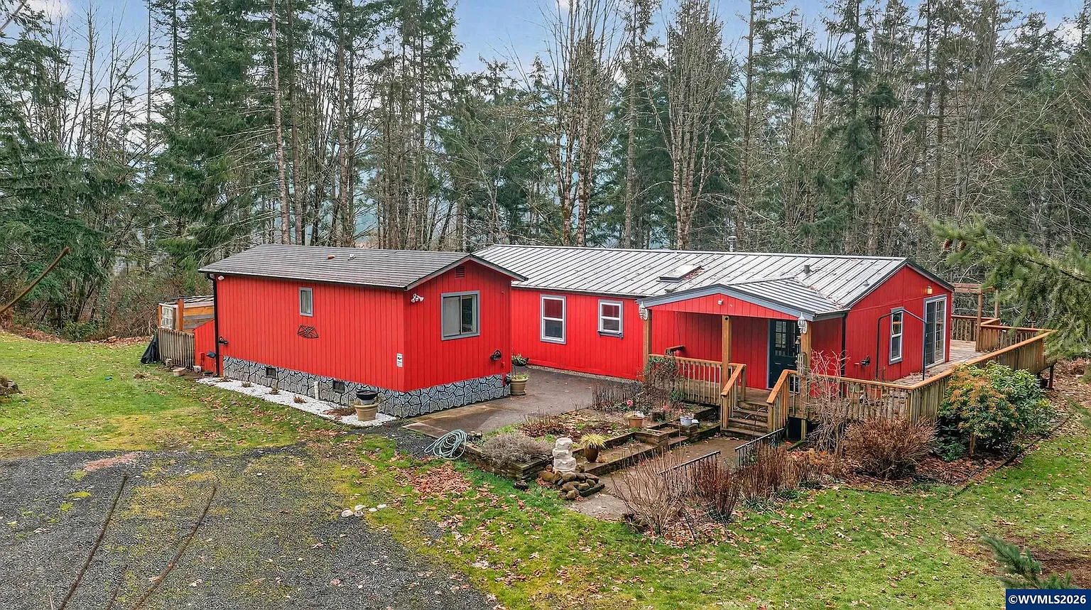 20284 El Romar Dr NE photo 1