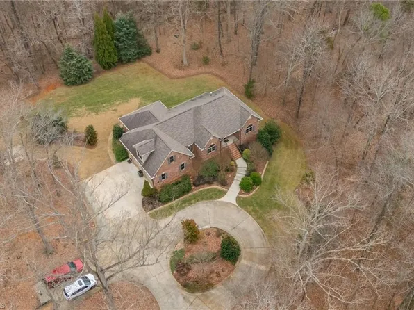 3554 Finch Farm Rd, Trinity, NC 27370