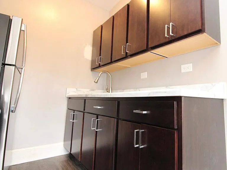 1033 W Loyola Ave #707 — Photo 2