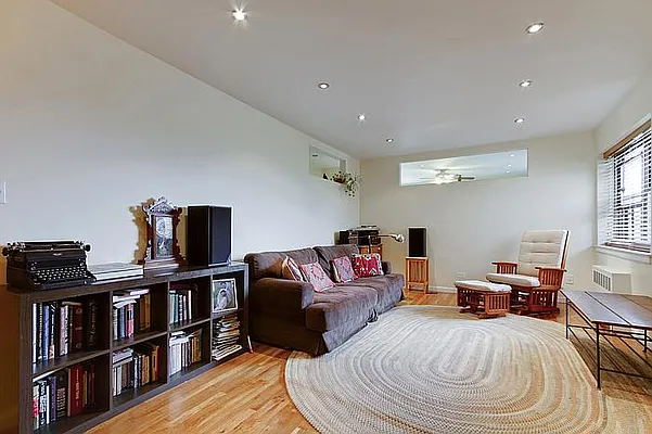 Sold by Realty Executives Today | media 27